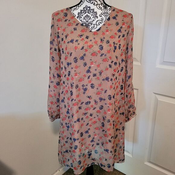 howy tulip Dresses & Skirts - Howy Tulip floral design dress